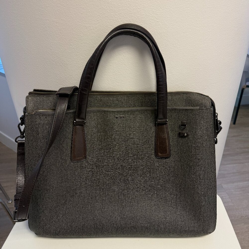 Tumi Sinclair Nina Commuter Laptop Bag 15" Earle Grey Women's — Style 79391
